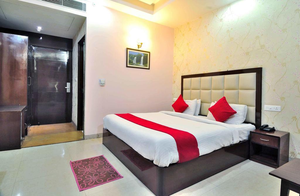 The Pelican Bed & Breakfast Chandigarh Room photo